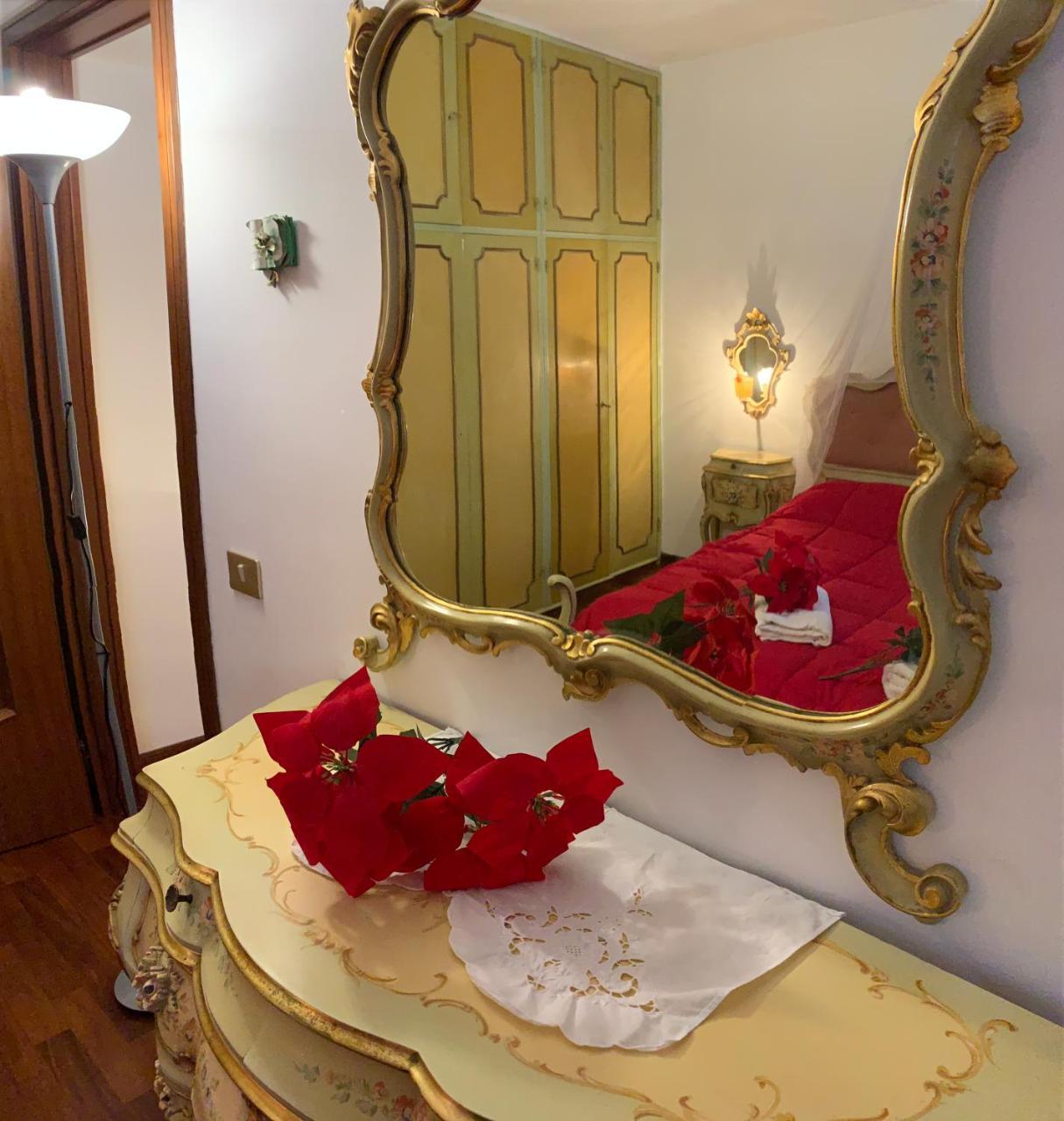 Royal Guest House Veneza Exterior foto