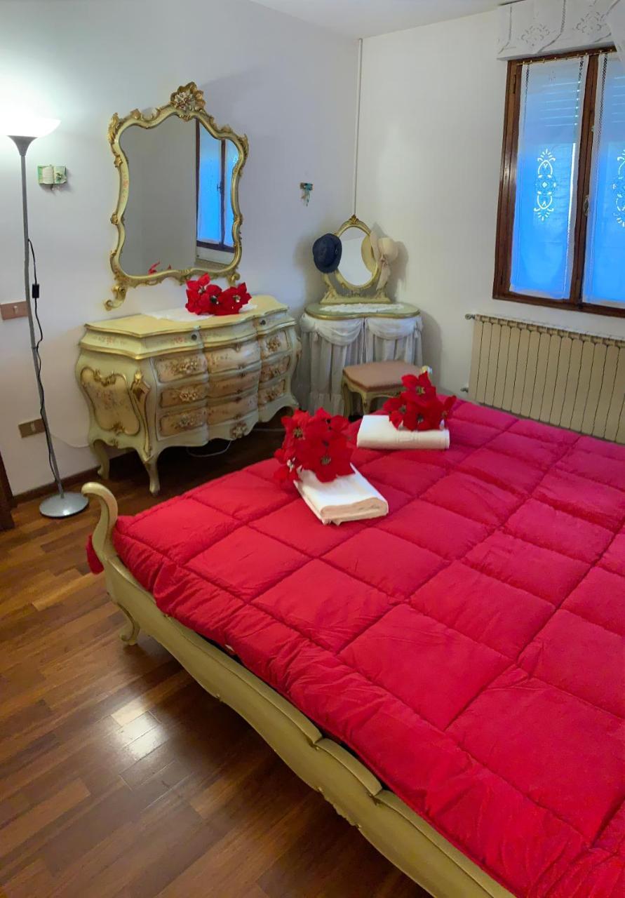 Royal Guest House Veneza Exterior foto