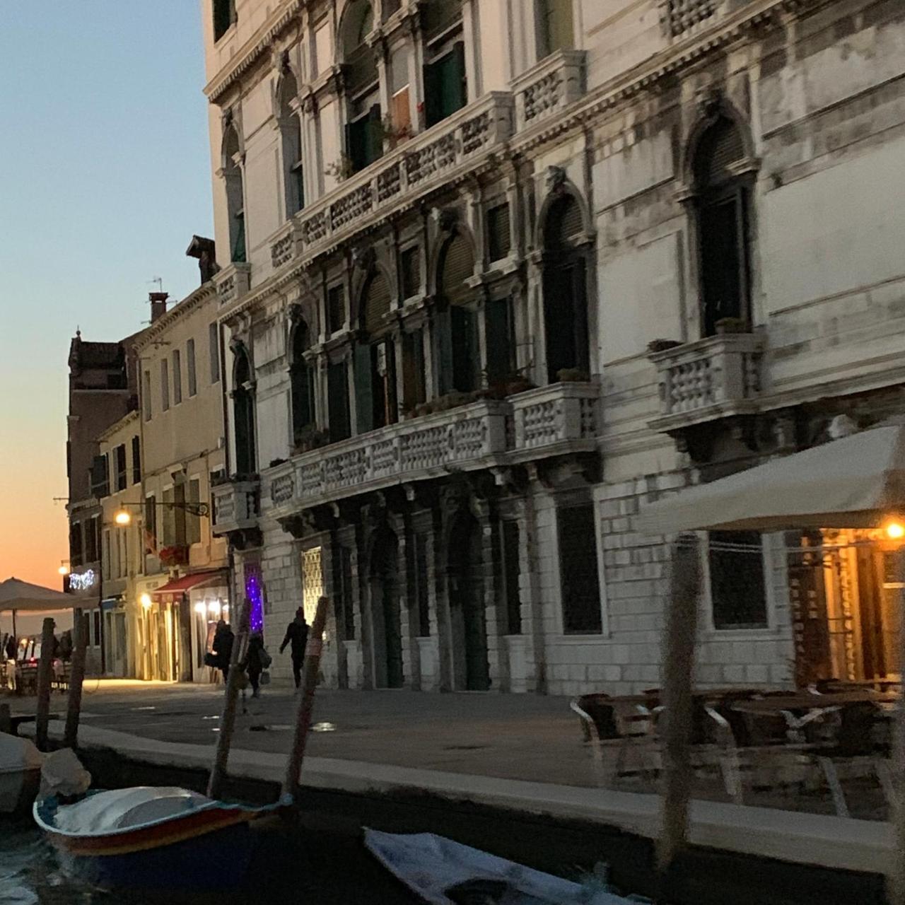 Royal Guest House Veneza Exterior foto
