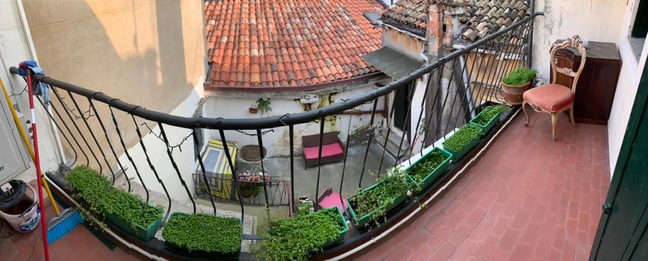 Royal Guest House Veneza Exterior foto
