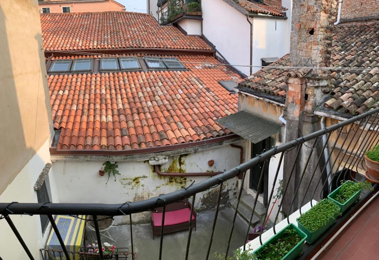 Royal Guest House Veneza Exterior foto